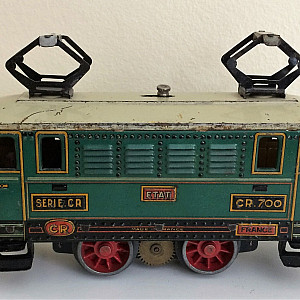 CR-700
