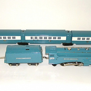 Lionel-265-blue