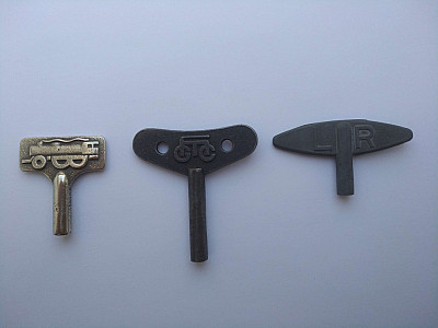 Uhrwerkschluessel2